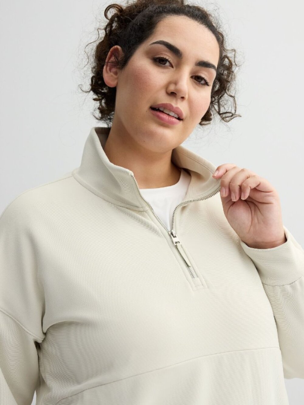 NWOT Tek Gear Pullover Jacket Women's Size Small White 1/4 Zip Athletic Stretch
